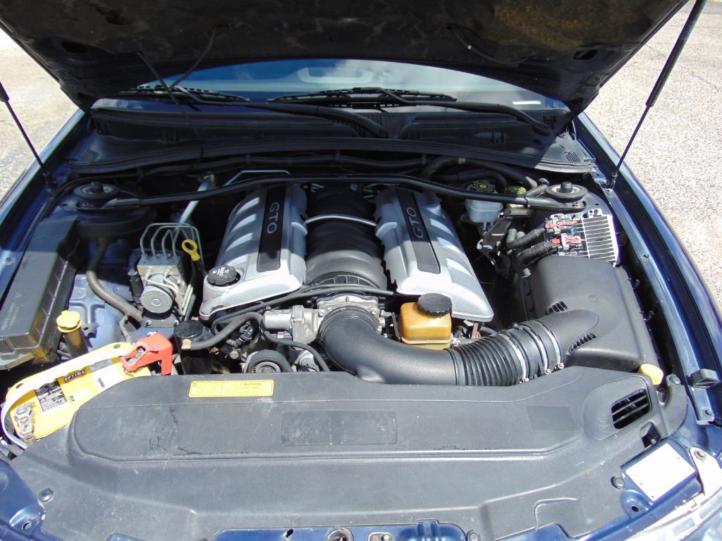 2005 Pontiac GTO Image 25