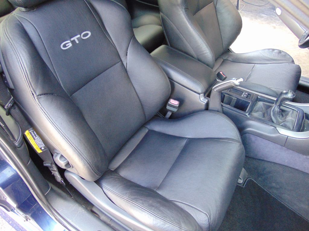 2005 Pontiac GTO Image 36