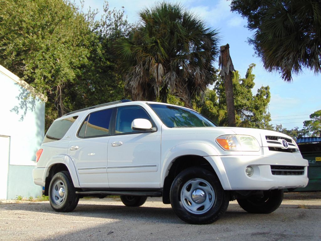 2005 Toyota Sequoia Image 3