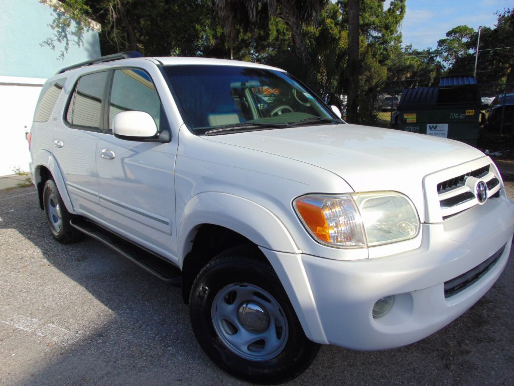 2005 Toyota Sequoia Image 4