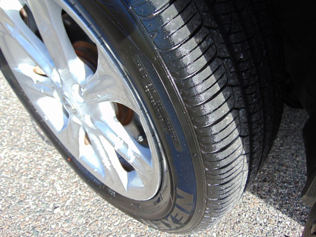 2009 Lexus RX Image 13