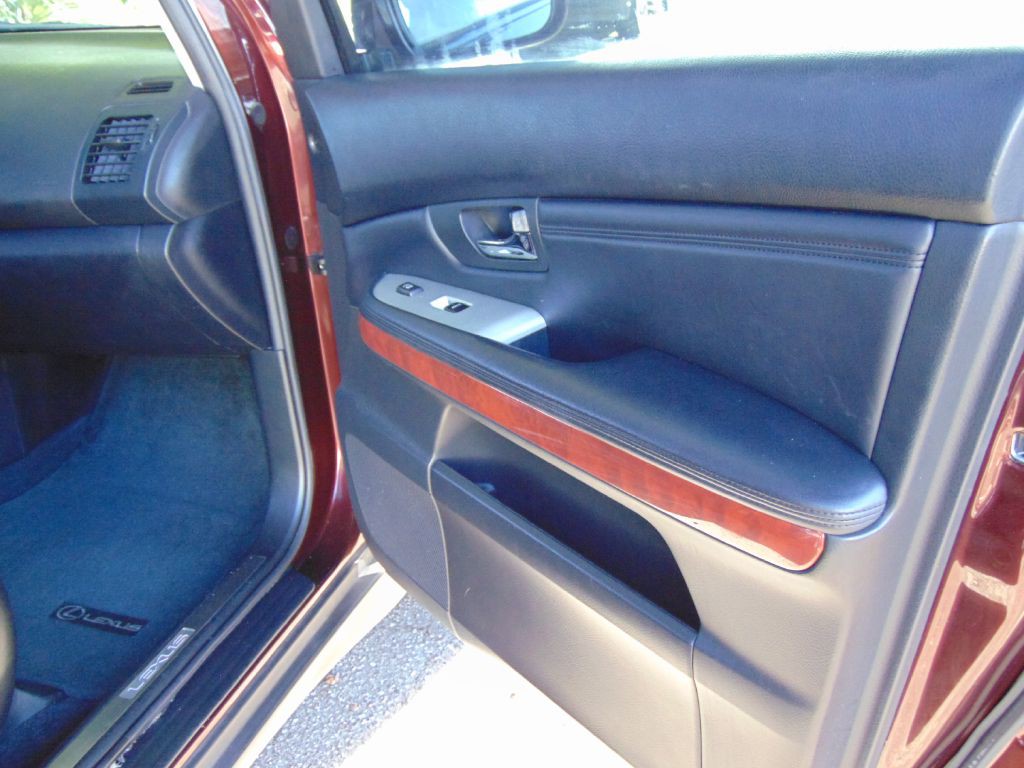 2009 Lexus RX Image 28