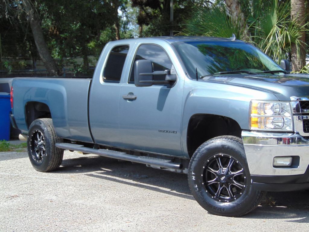 2013 Chevrolet Silverado 1500 Image 1