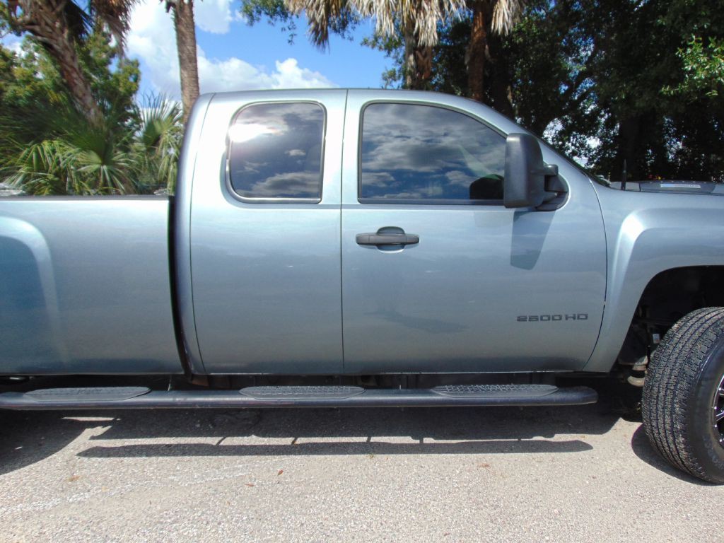2013 Chevrolet Silverado 1500 Image 3
