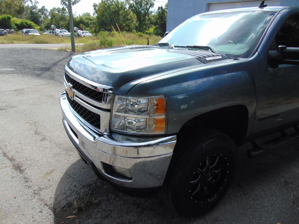 2013 Chevrolet Silverado 1500 Image 13