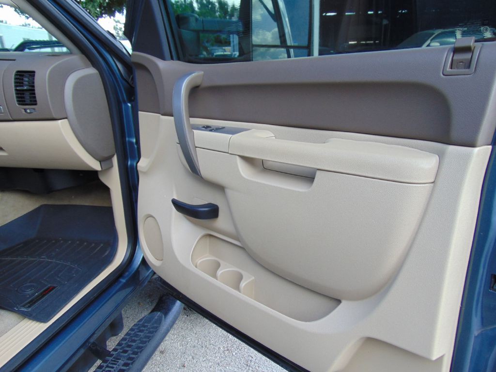 2013 Chevrolet Silverado 1500 Image 32