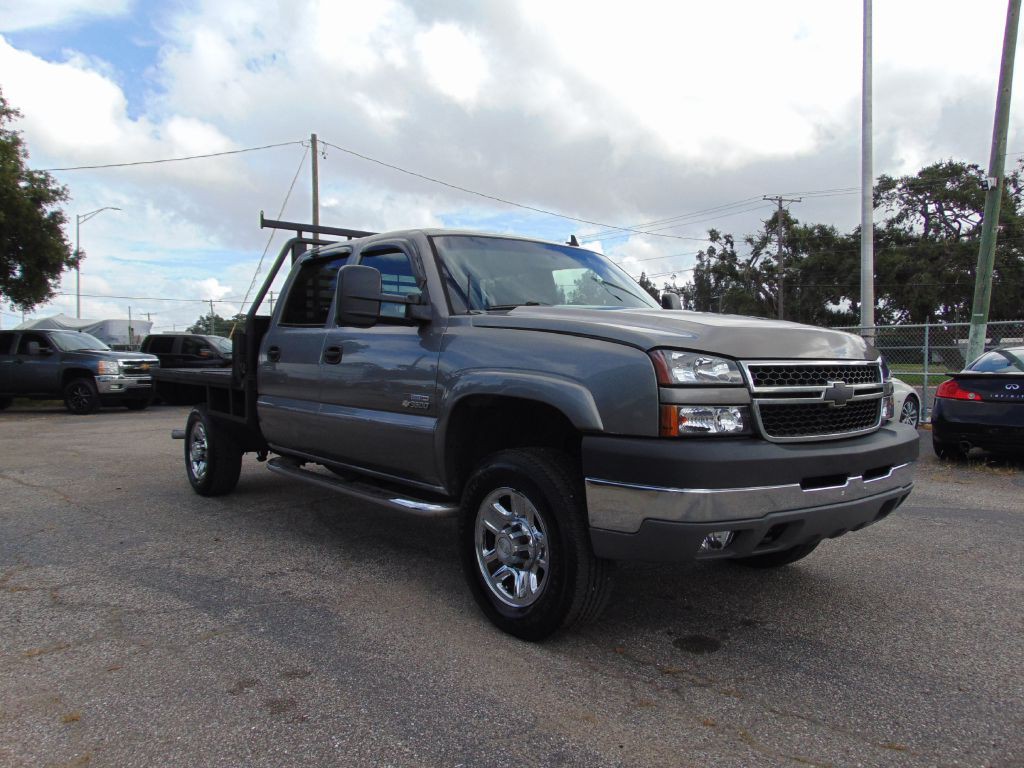 2006 Chevrolet Silverado 1500 Image 1