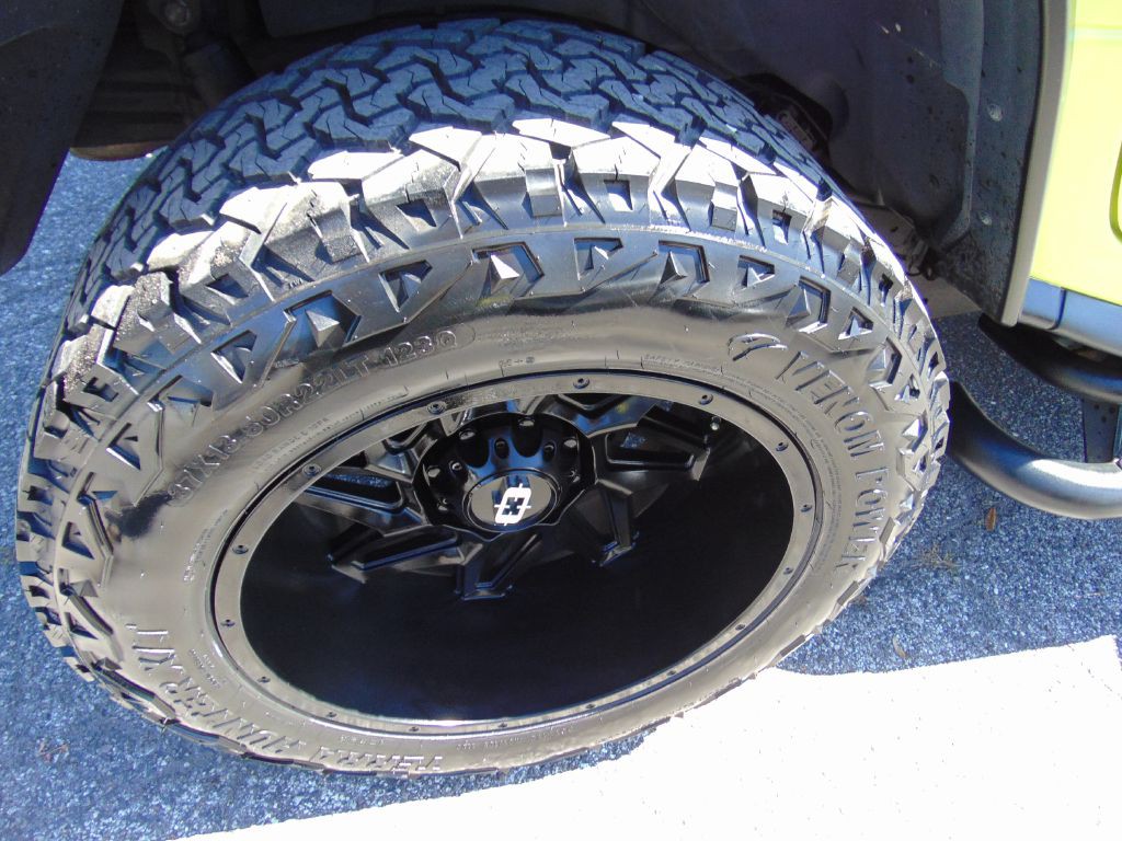 2004 HUMMER H2 Image 17