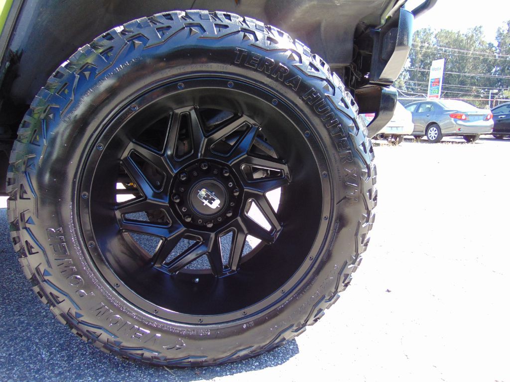 2004 HUMMER H2 Image 20