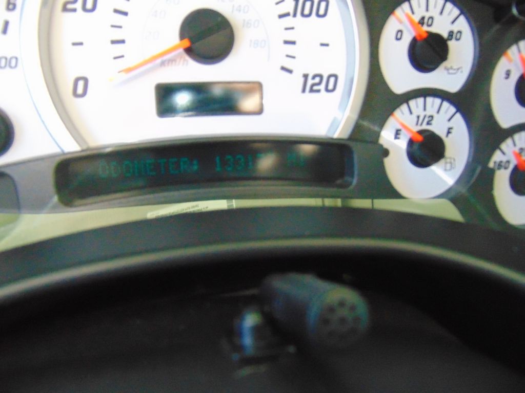 2004 HUMMER H2 Image 21
