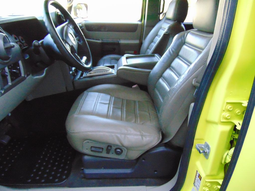 2004 HUMMER H2 Image 26