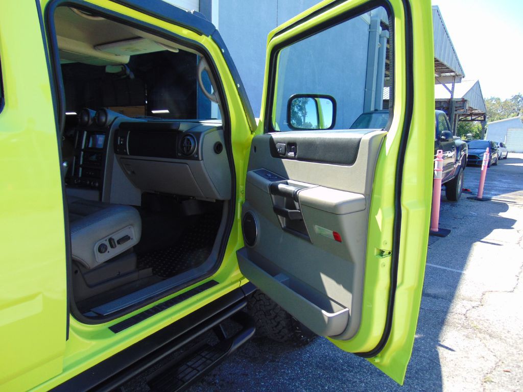 2004 HUMMER H2 Image 33