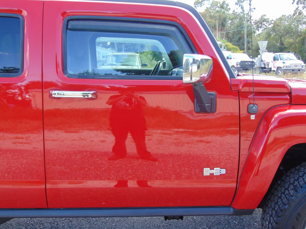 2008 HUMMER H3 Image 2