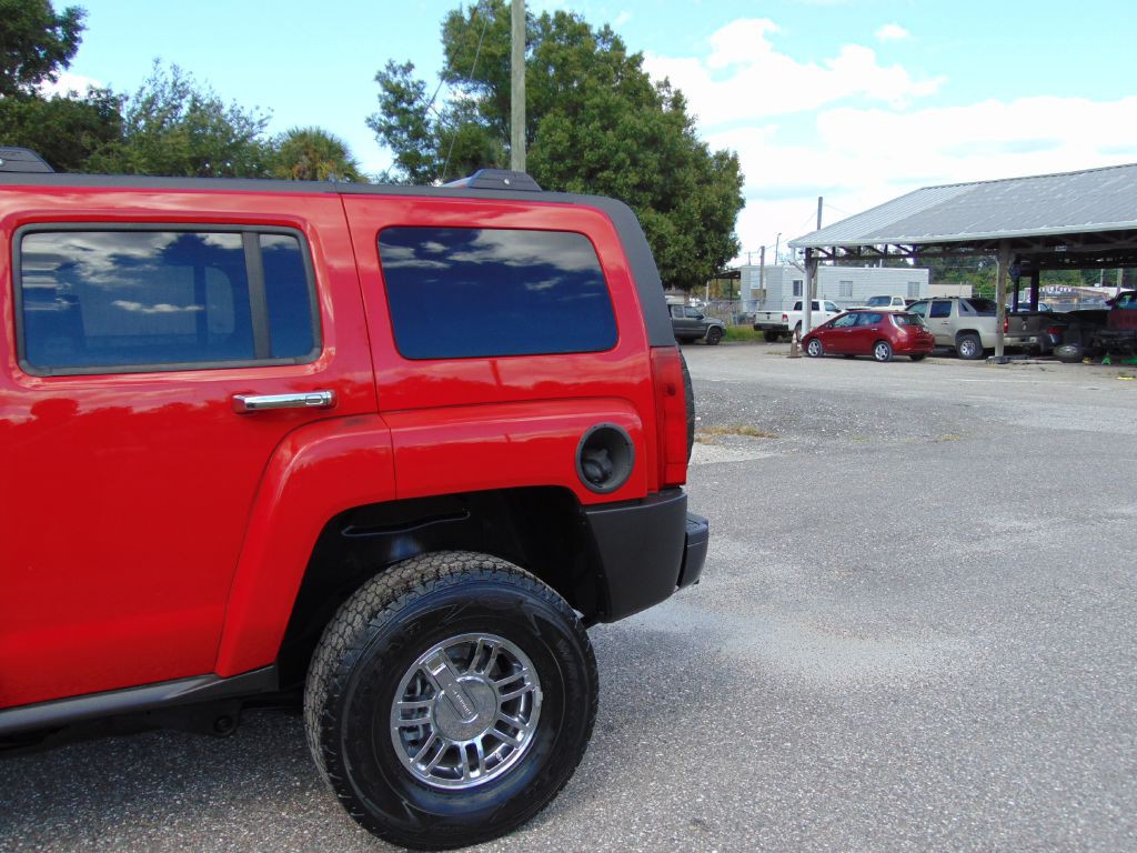 2008 HUMMER H3 Image 9