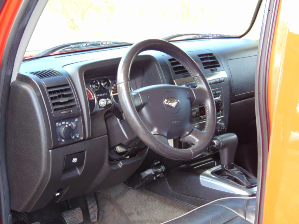 2008 HUMMER H3 Image 22