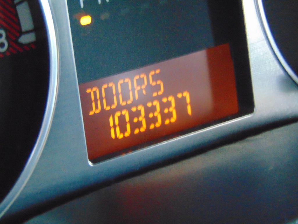 2008 HUMMER H3 Image 39