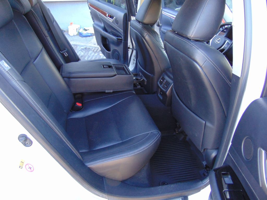 2014 Lexus GS Image 22