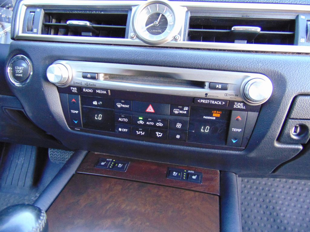 2014 Lexus GS Image 28