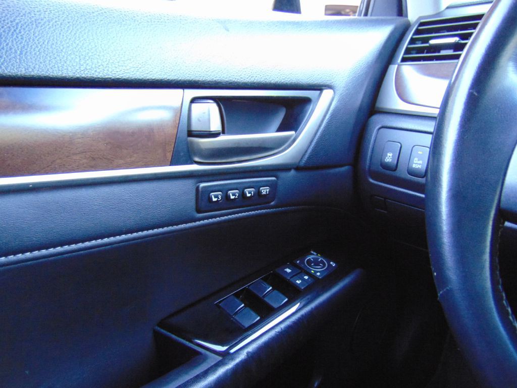 2014 Lexus GS Image 34
