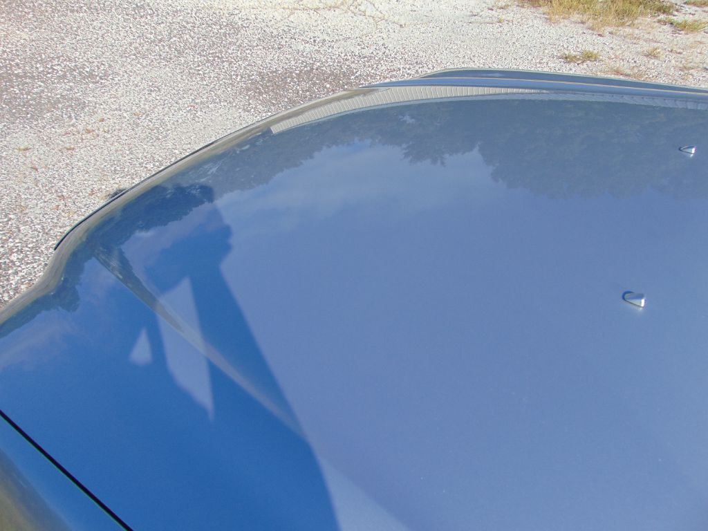 2005 Lexus LS Image 3