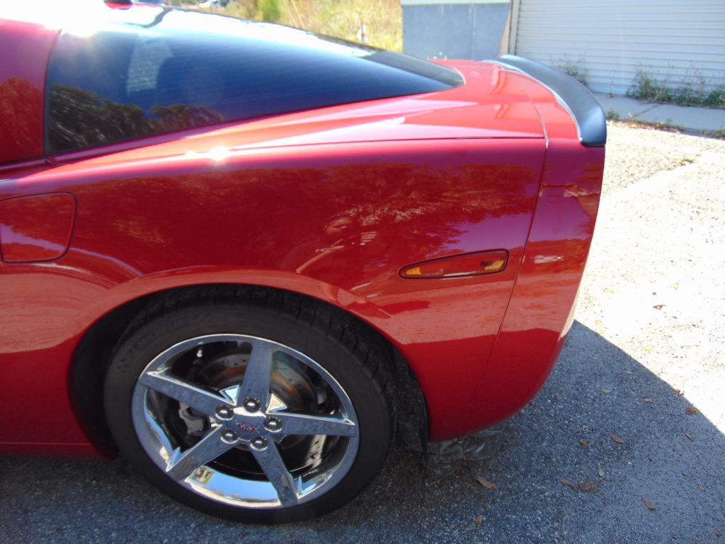 2005 Chevrolet Corvette Image 5