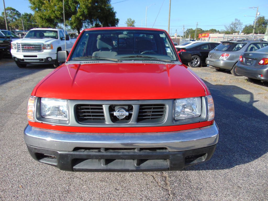 1999 Nissan Frontier Image 3