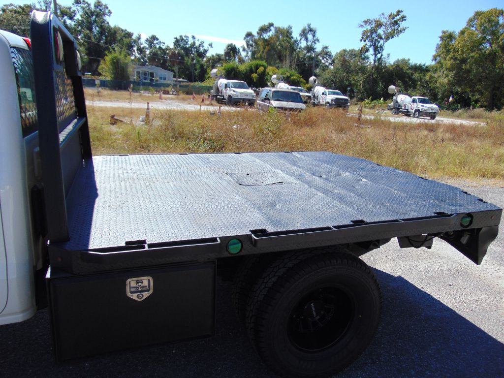 2015 GMC Sierra Image 12