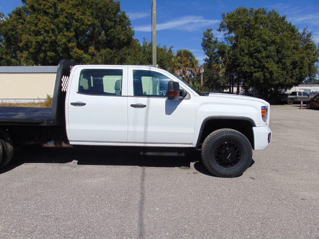 2015 GMC Sierra Image 18