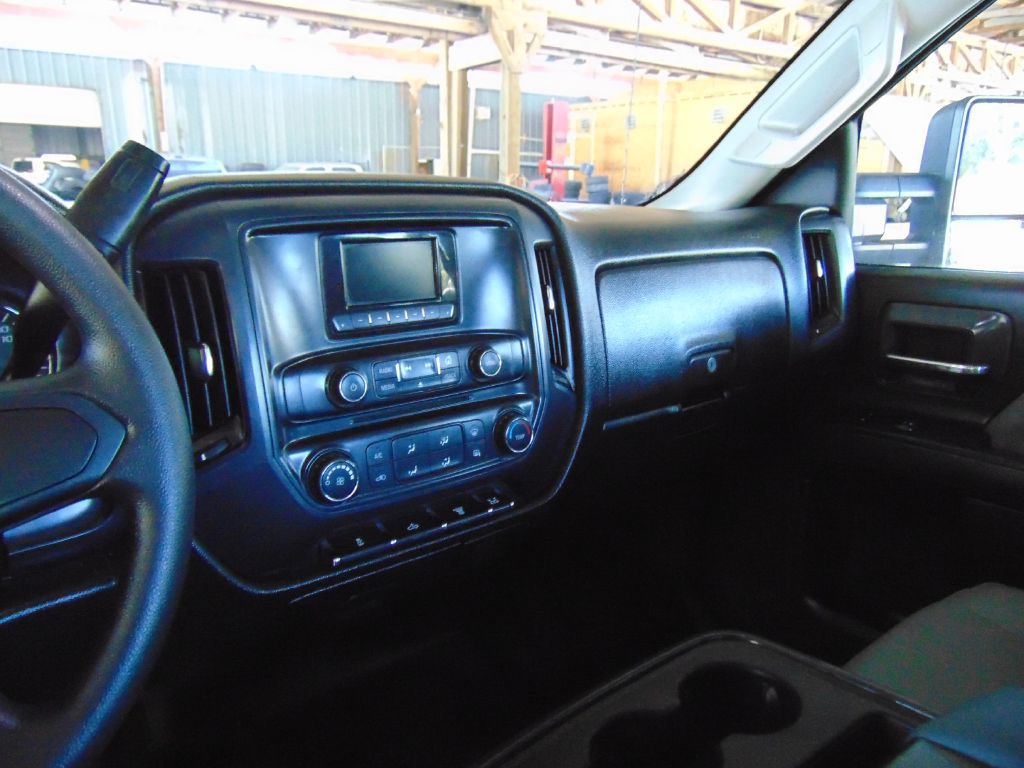 2015 GMC Sierra Image 26