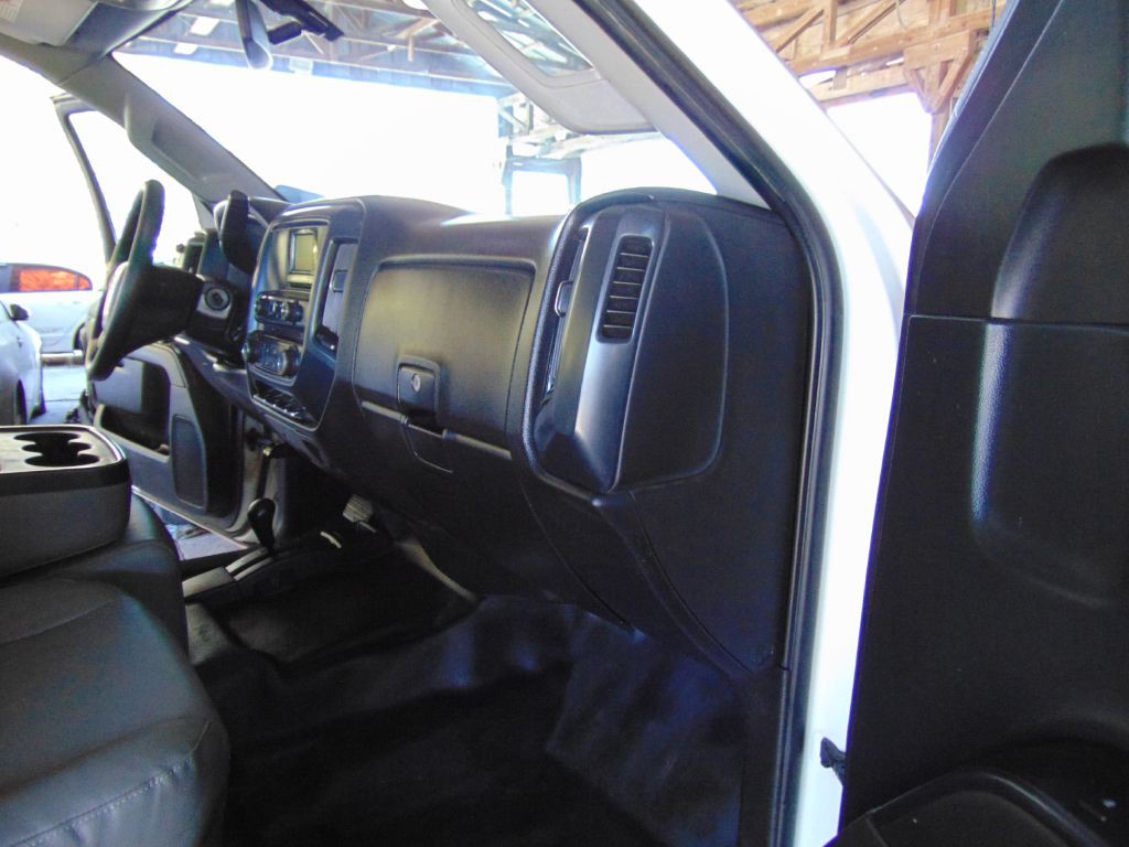 2015 GMC Sierra Image 33