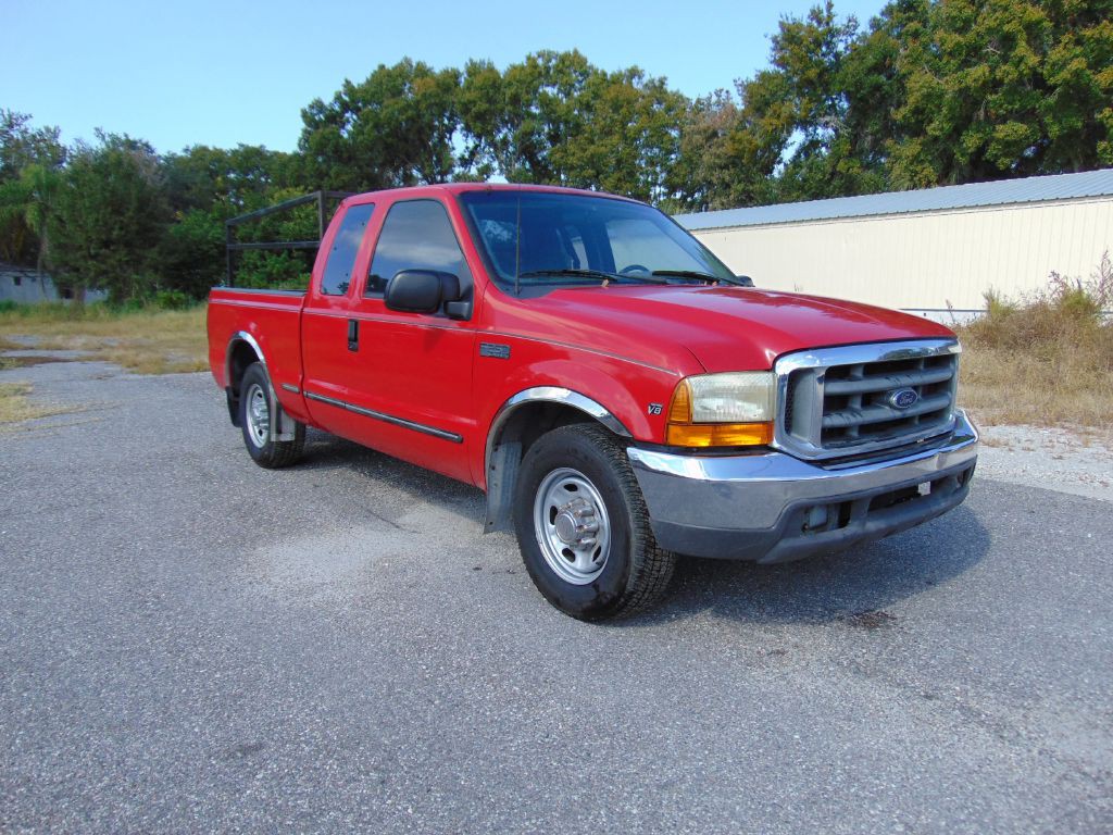 1999 Ford F-250 Image 1