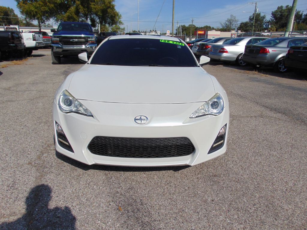 2014 Scion FR-S Image 3