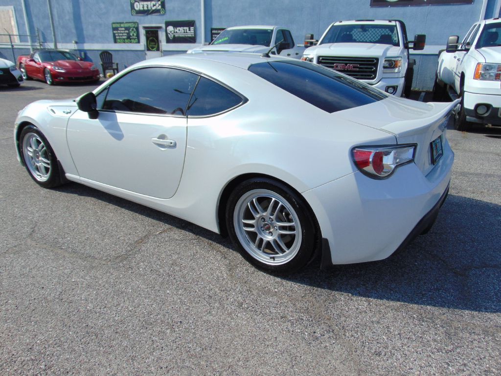 2014 Scion FR-S Image 6