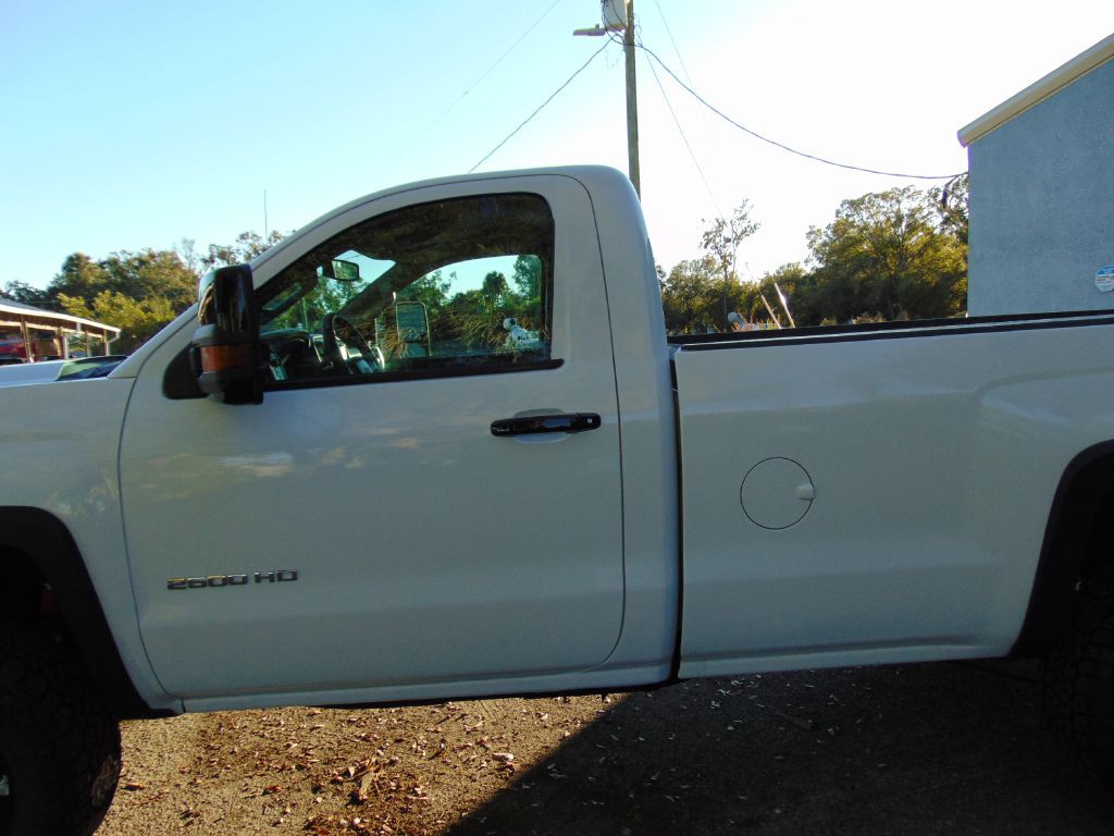 2017 Chevrolet Silverado 1500 Image 5