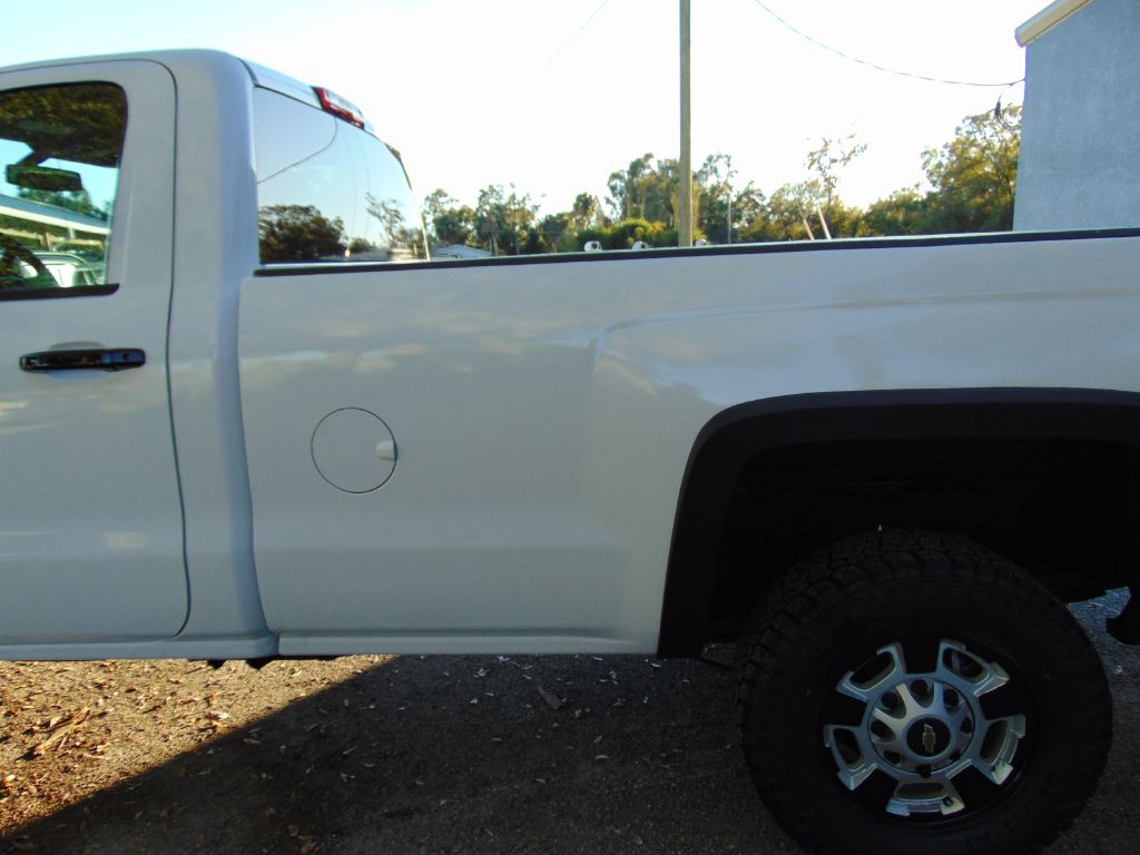 2017 Chevrolet Silverado 1500 Image 6