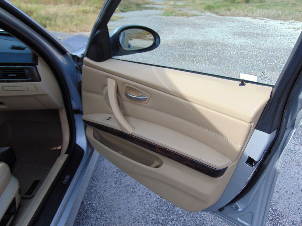 2007 BMW 3 Series Image 21