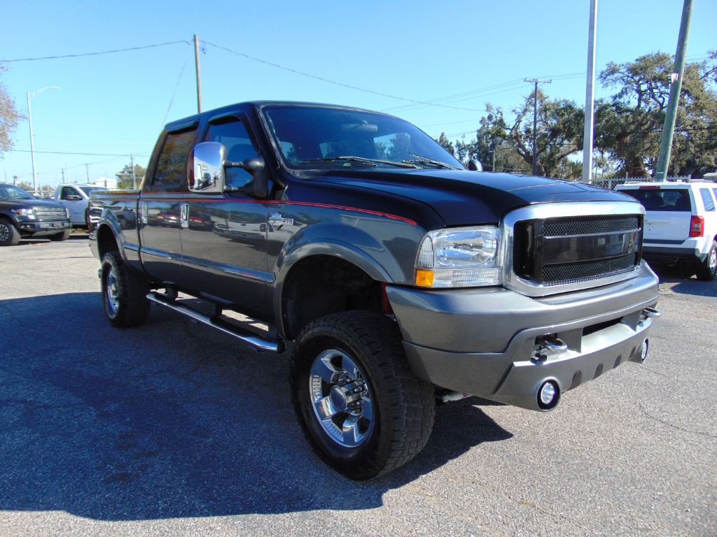 2004 Ford F-250 Image 1