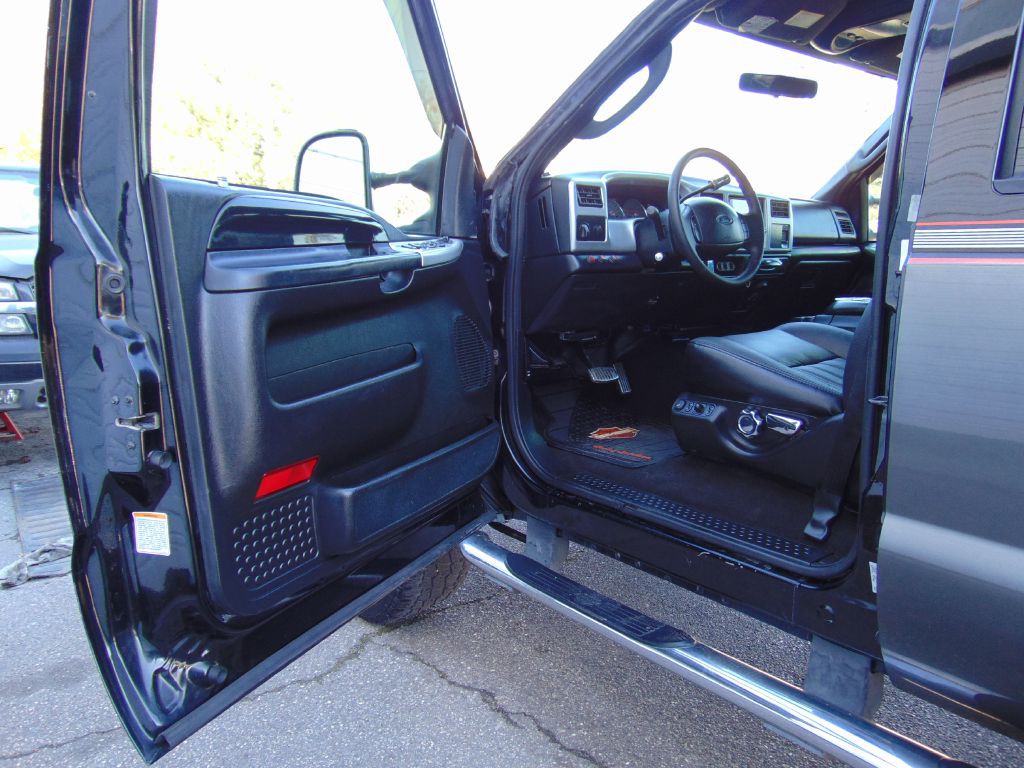 2004 Ford F-250 Image 15