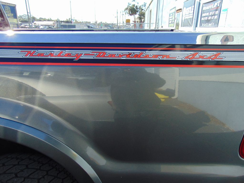 2004 Ford F-250 Image 33