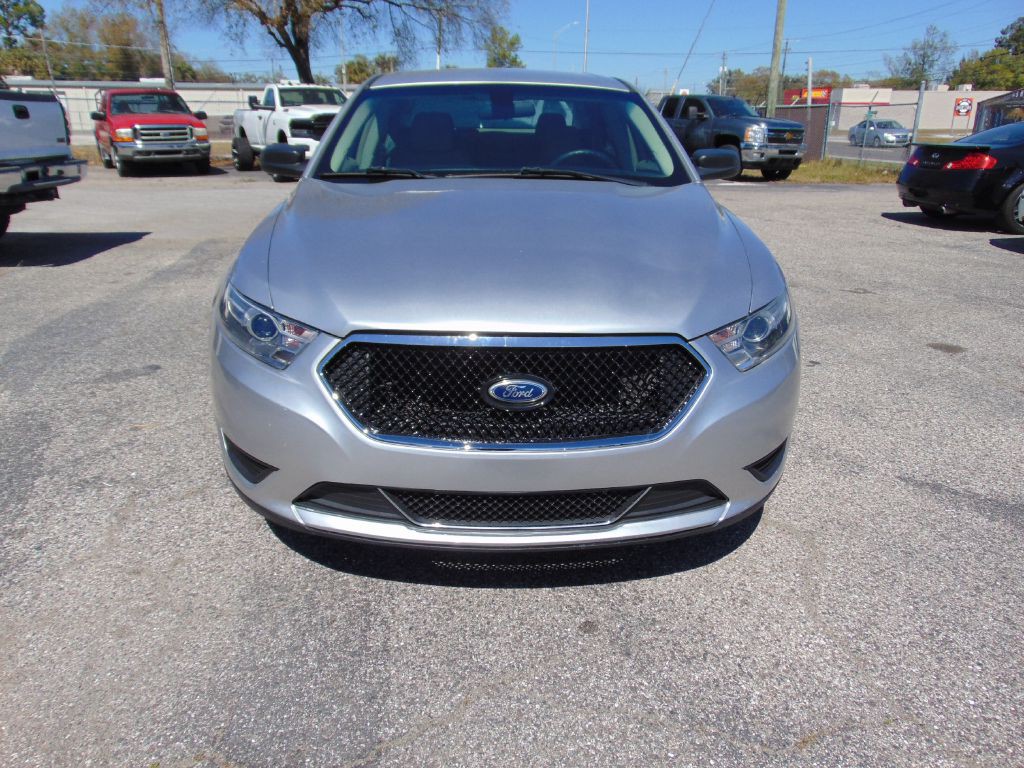 2015 Ford Taurus Image 3