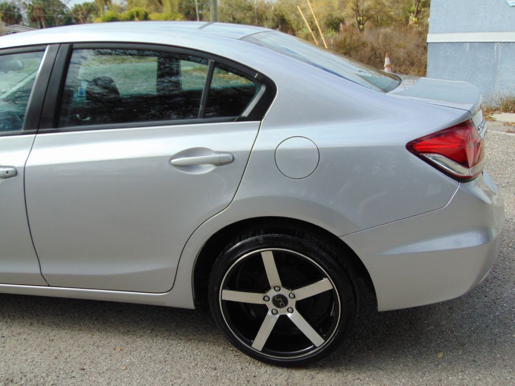 2015 Honda Civic Image 5