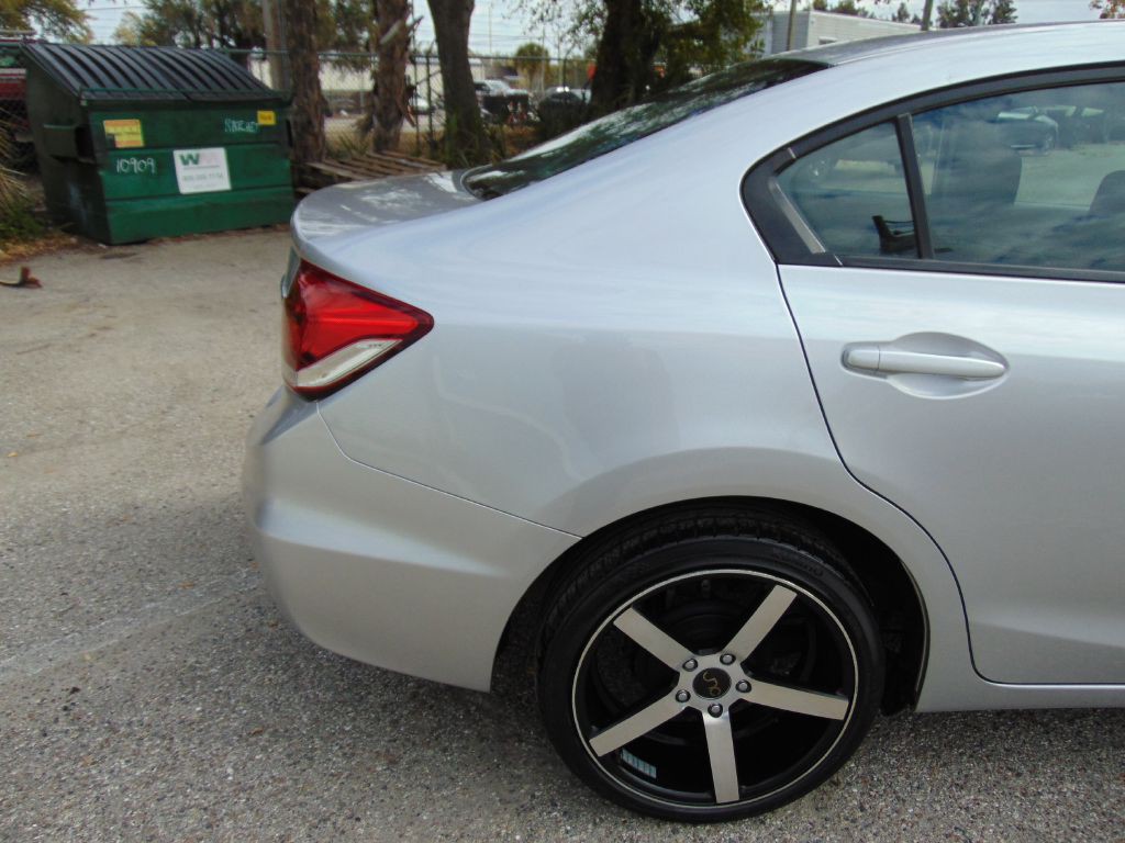 2015 Honda Civic Image 8