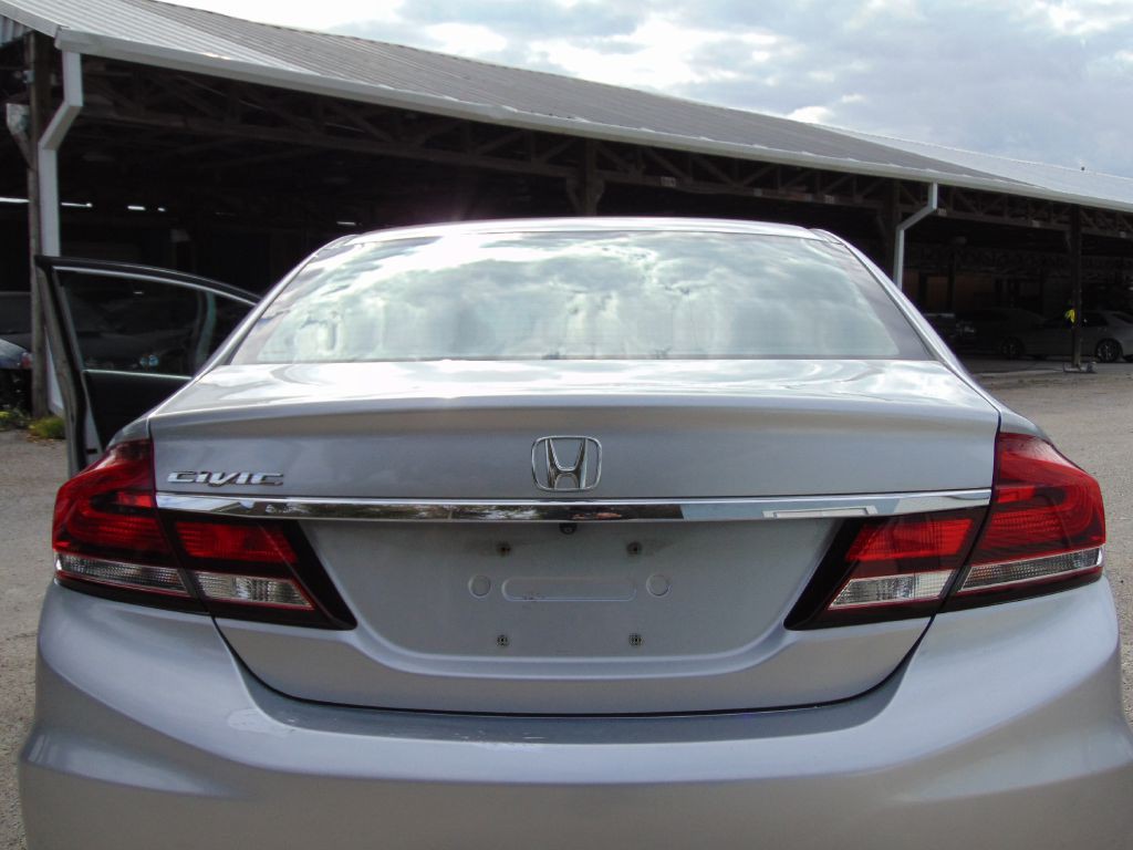 2015 Honda Civic Image 26