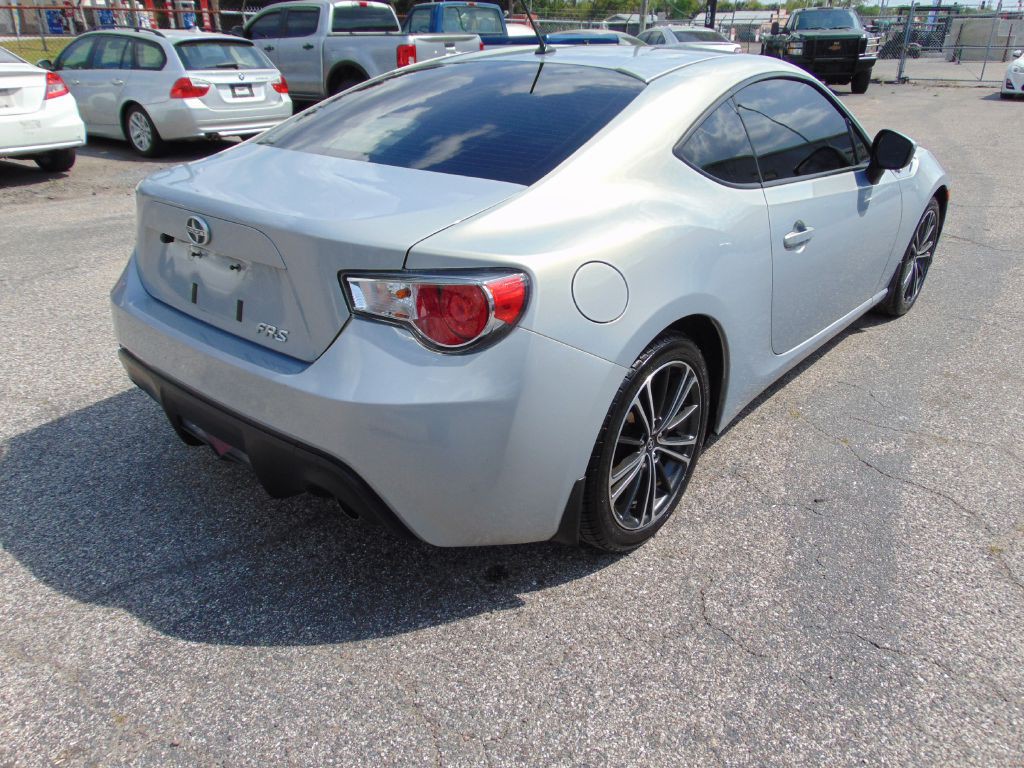 2013 Scion FR-S Image 8