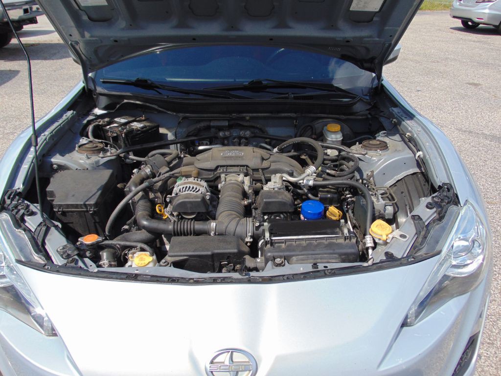 2013 Scion FR-S Image 10