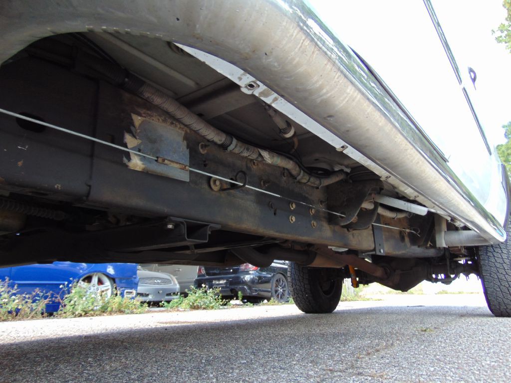 2004 GMC Sierra Image 23