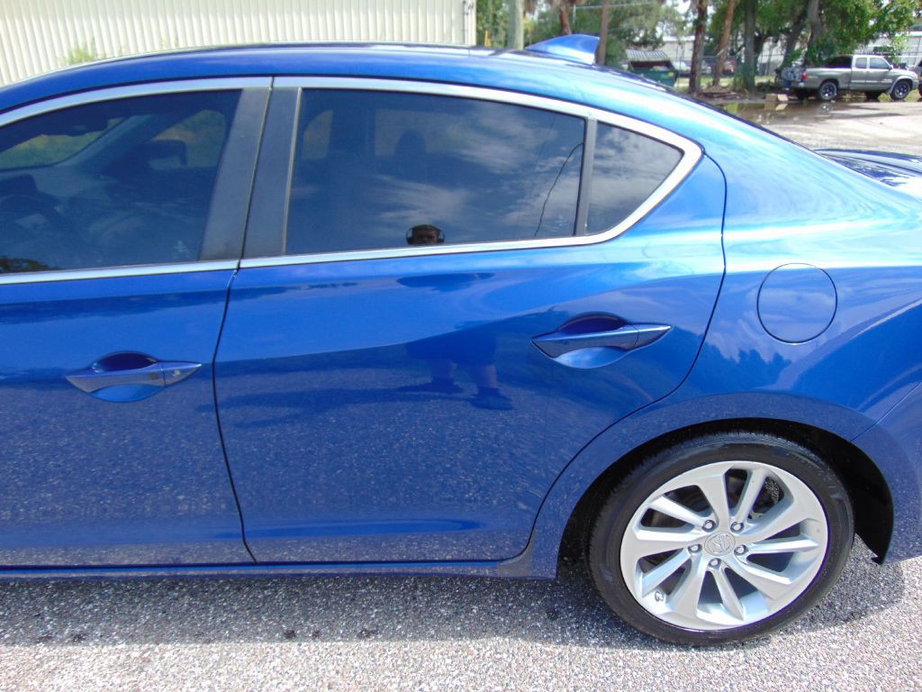 2017 Acura ILX Image 13