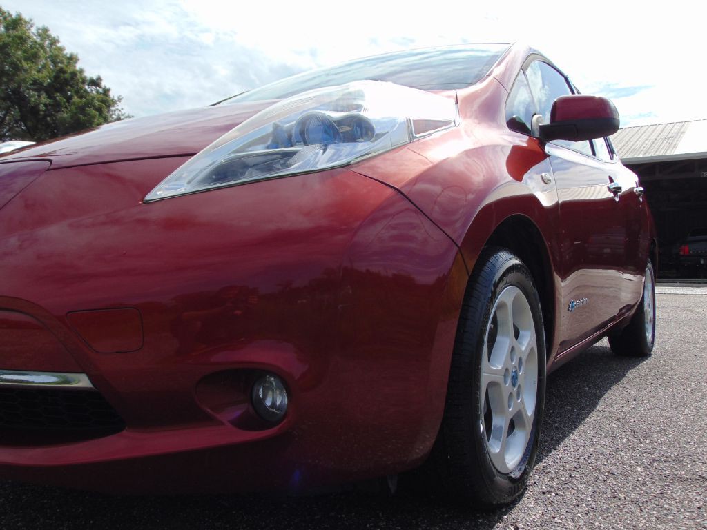 2012 Nissan Leaf Image 2