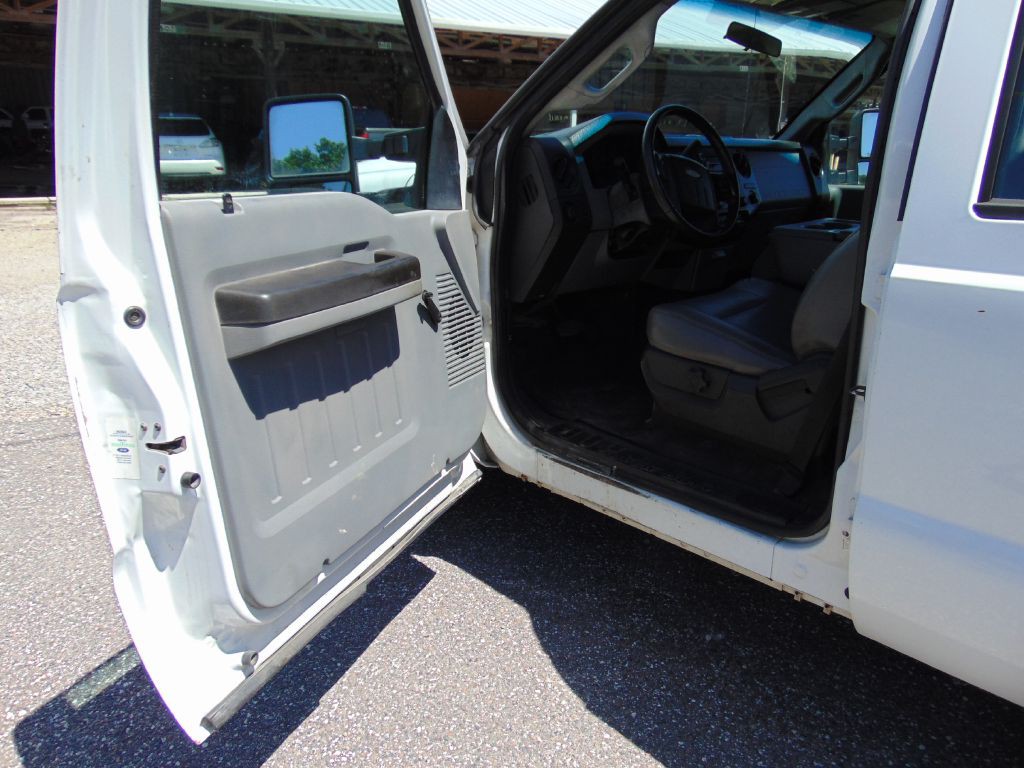 2014 Ford F-250 Image 12