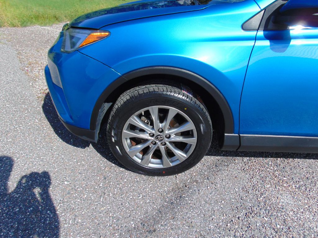 2018 Toyota Rav4 Image 3